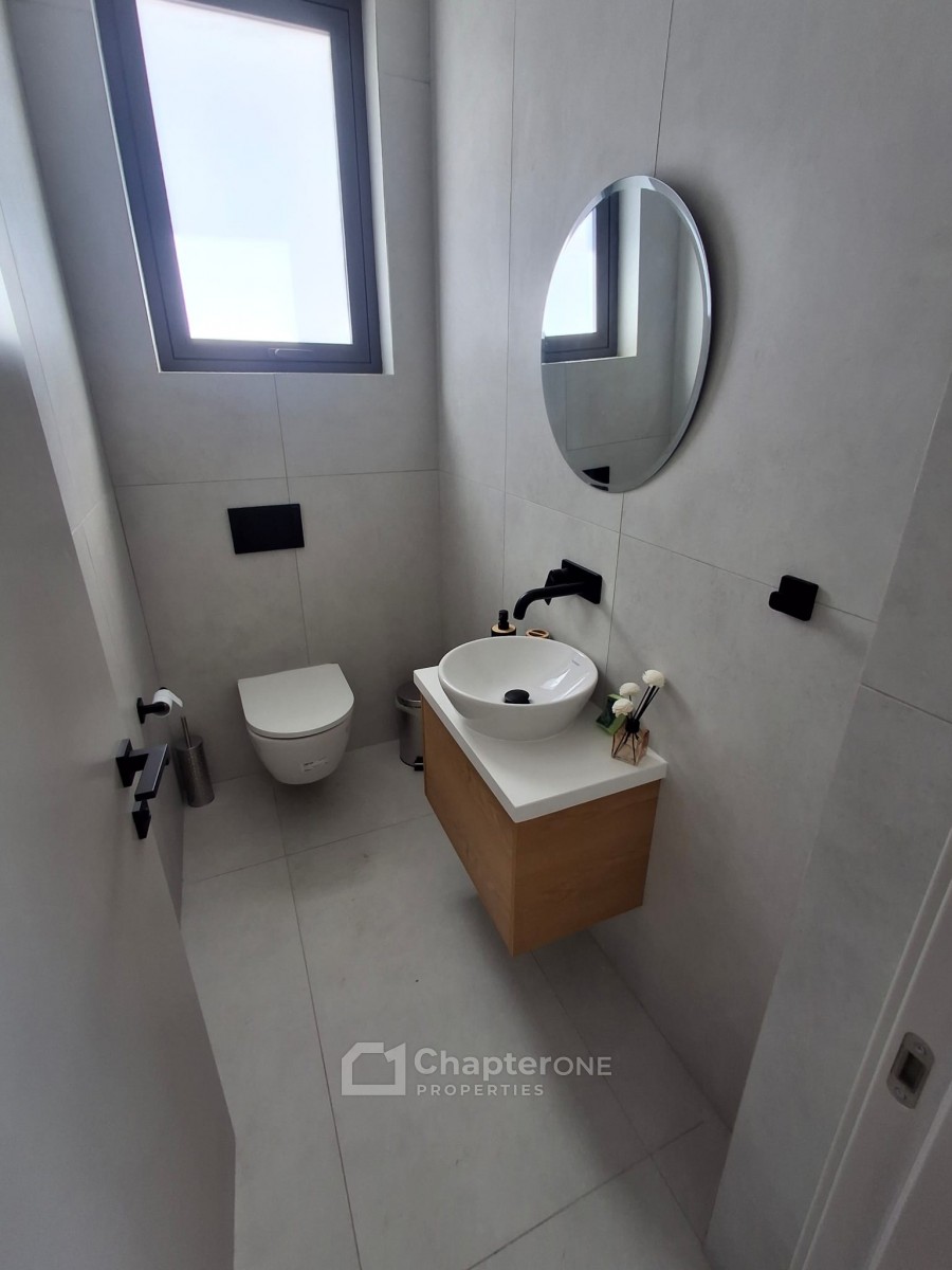 Detached Villa For Sale  in  Chlorakas