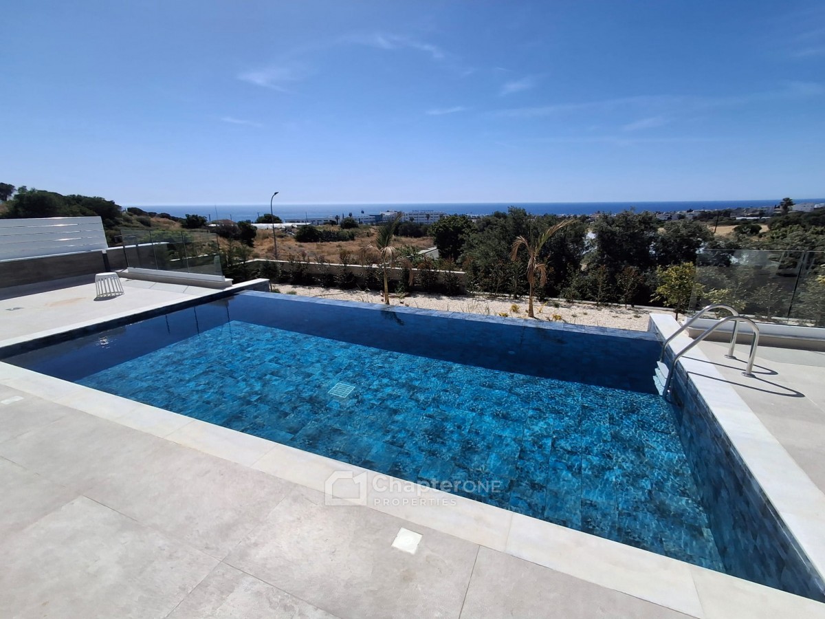 Detached Villa For Sale  in  Chlorakas