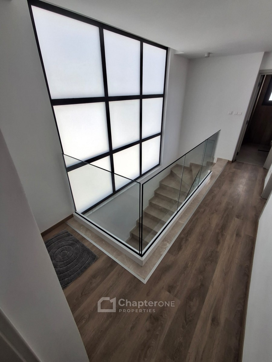 Detached Villa For Sale  in  Chlorakas