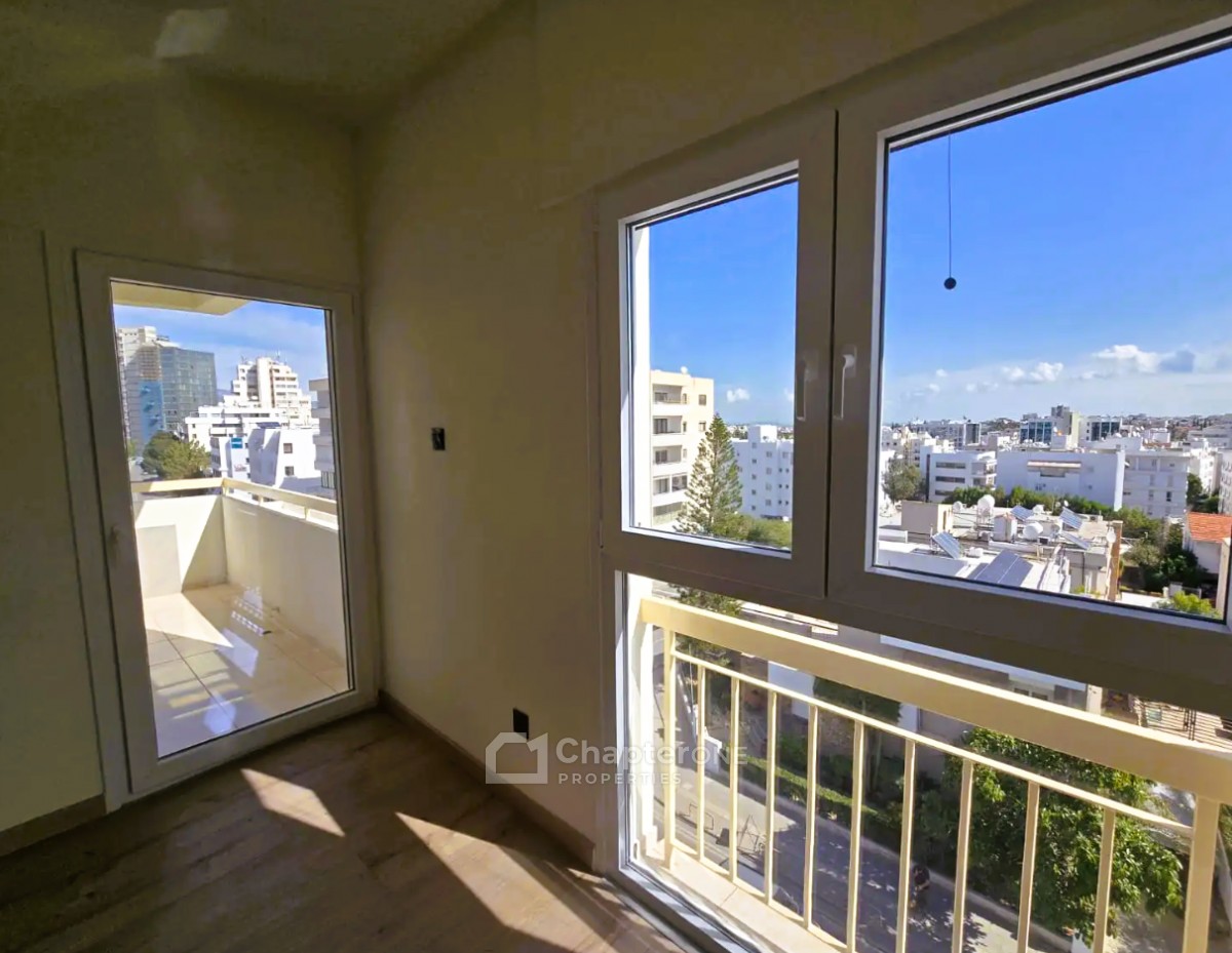 Penthouse For Sale  in  Agioi Omologites