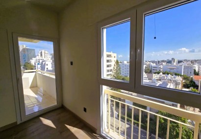 Agioi Omologites, Nicosia Penthouse For Sale | C11362