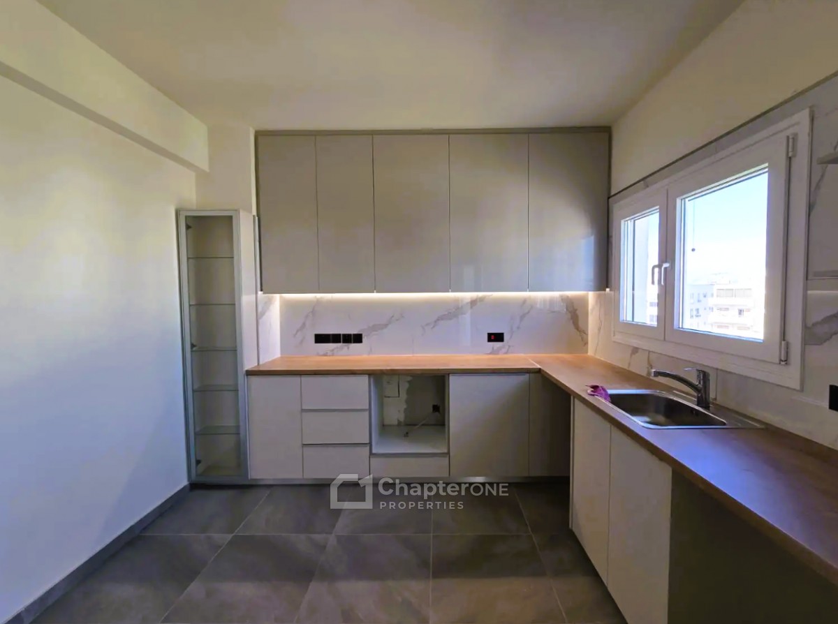 Penthouse For Sale  in  Agioi Omologites