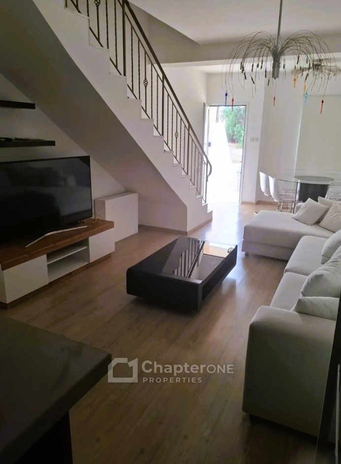 Semi Detached Villa For Rent  in  Egkomi - Makedonitissa