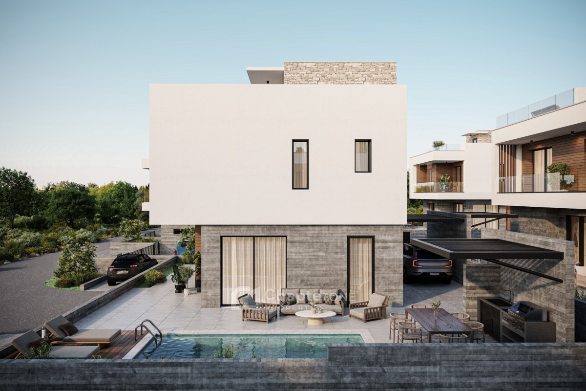 Detached Villa For Sale  in  Agia Marinouda