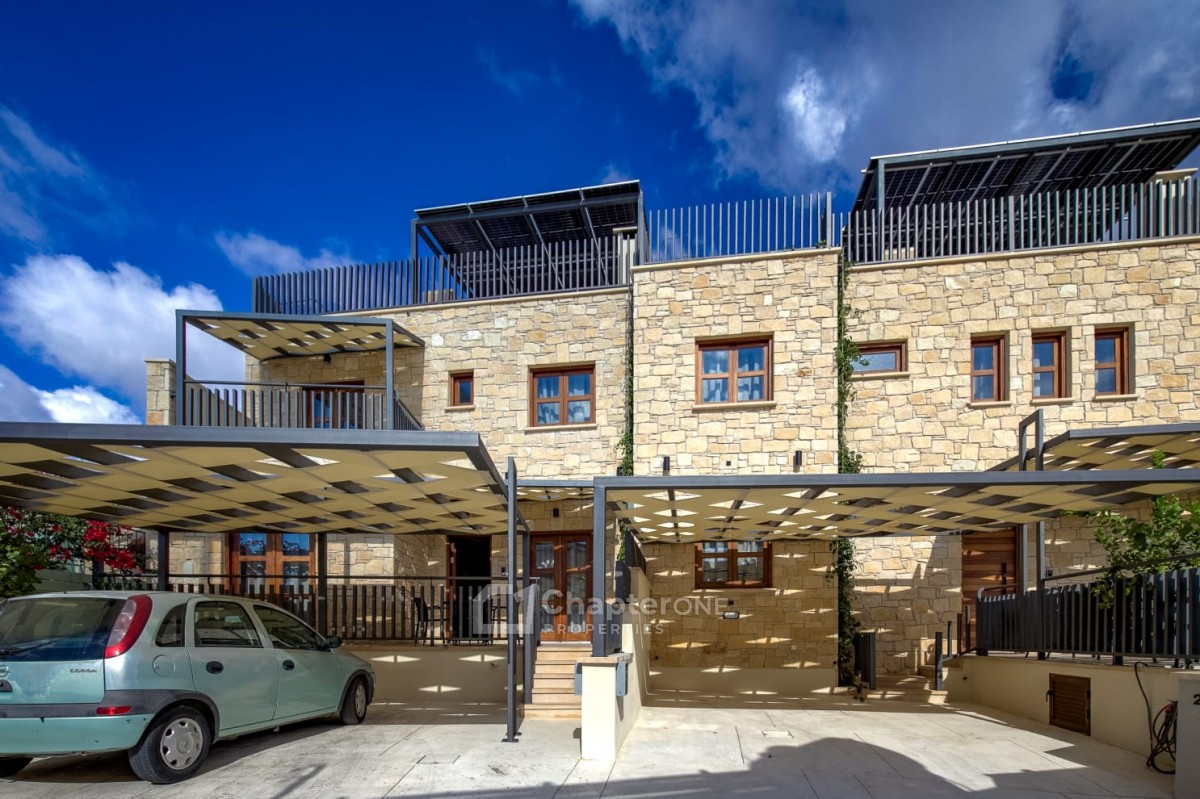 Semi Detached Villa For Sale  in  Tremithousa