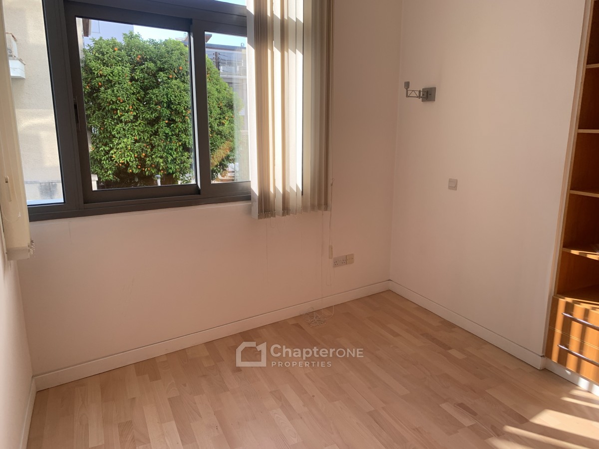 Apartment For Rent  in  Agioi Omologites