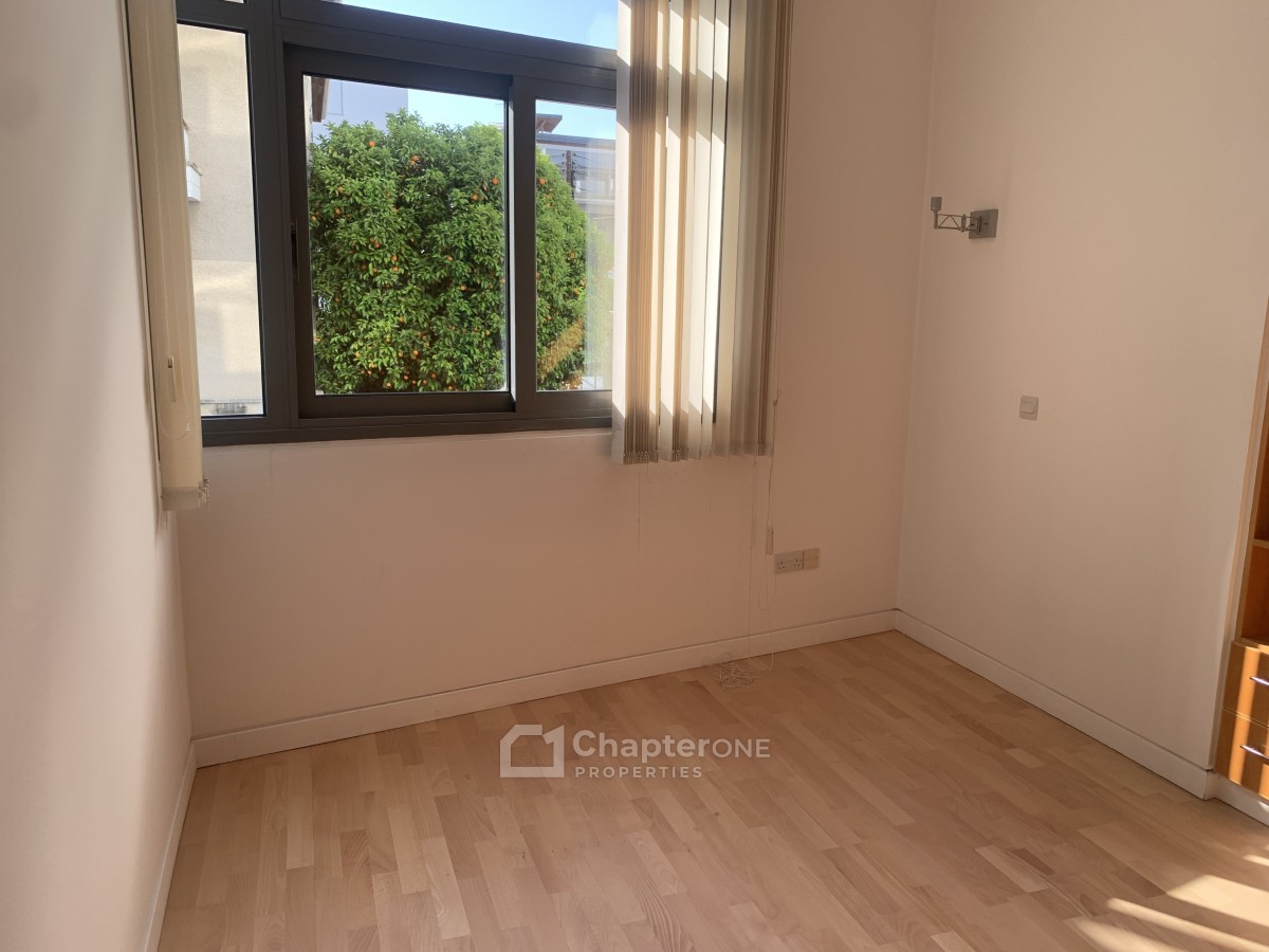 Apartment For Rent  in  Agioi Omologites