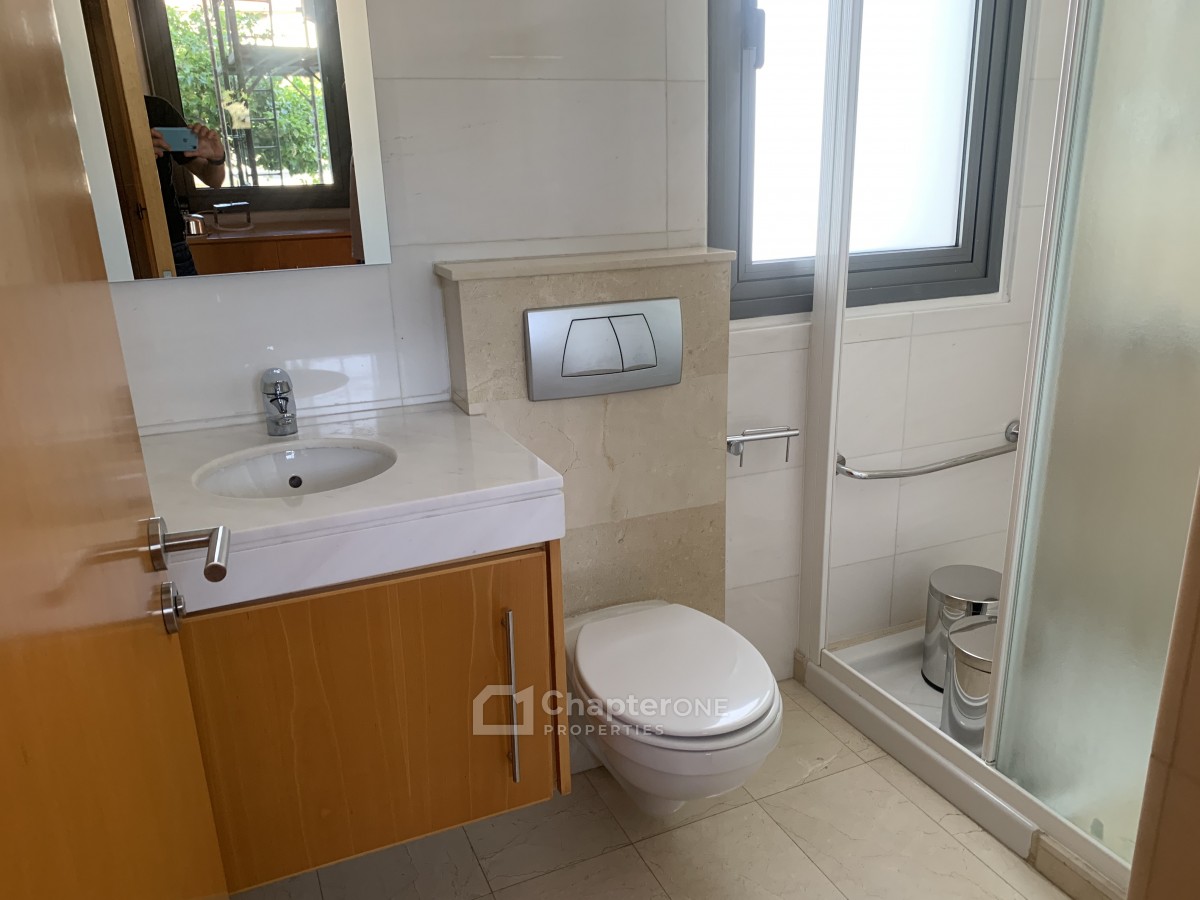 Apartment For Rent  in  Agioi Omologites