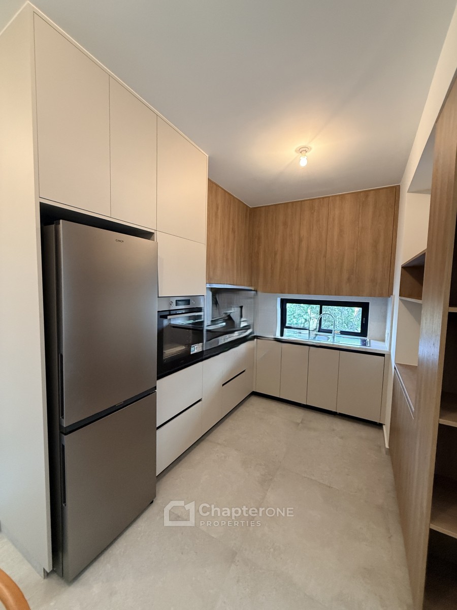 Apartment For Rent  in  Agioi Omologites