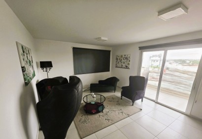 Latsia - Agios Eleftherios Office  For Rent | C11607