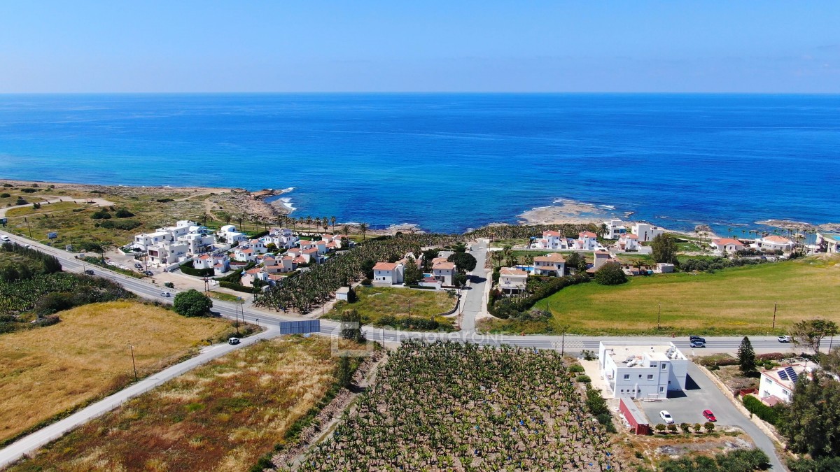 Detached Villa For Sale  in  Kissonerga