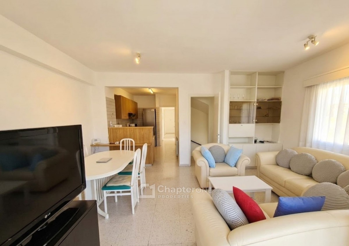 Building For Sale  in  Nicosia - Lykabittos