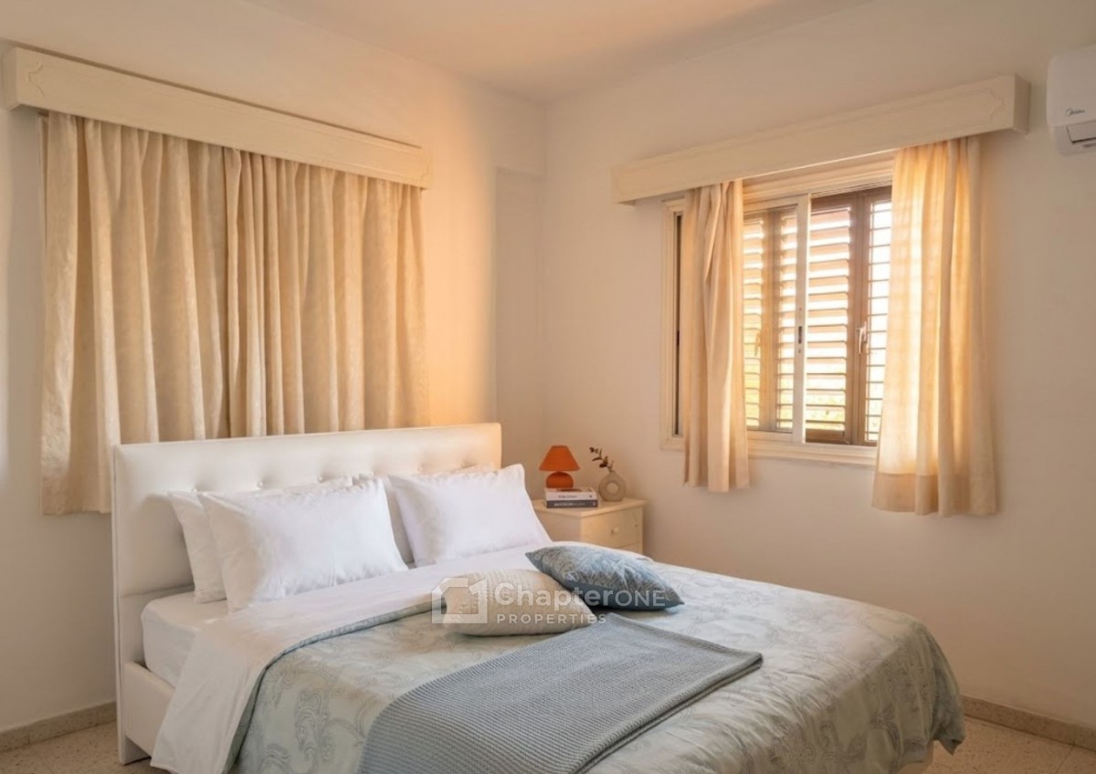 Building For Sale  in  Nicosia - Lykabittos