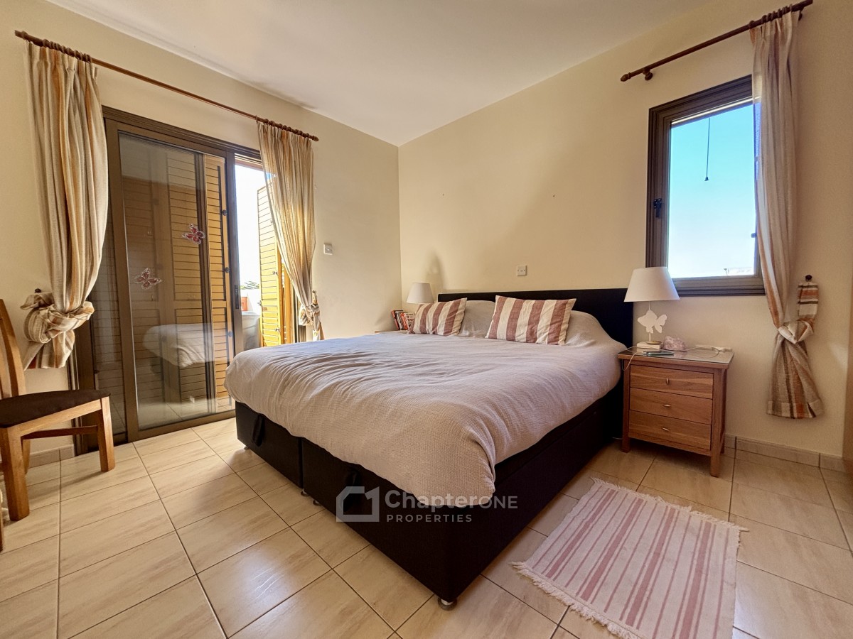 Apartment For Sale  in  Kato Paphos - Universal
