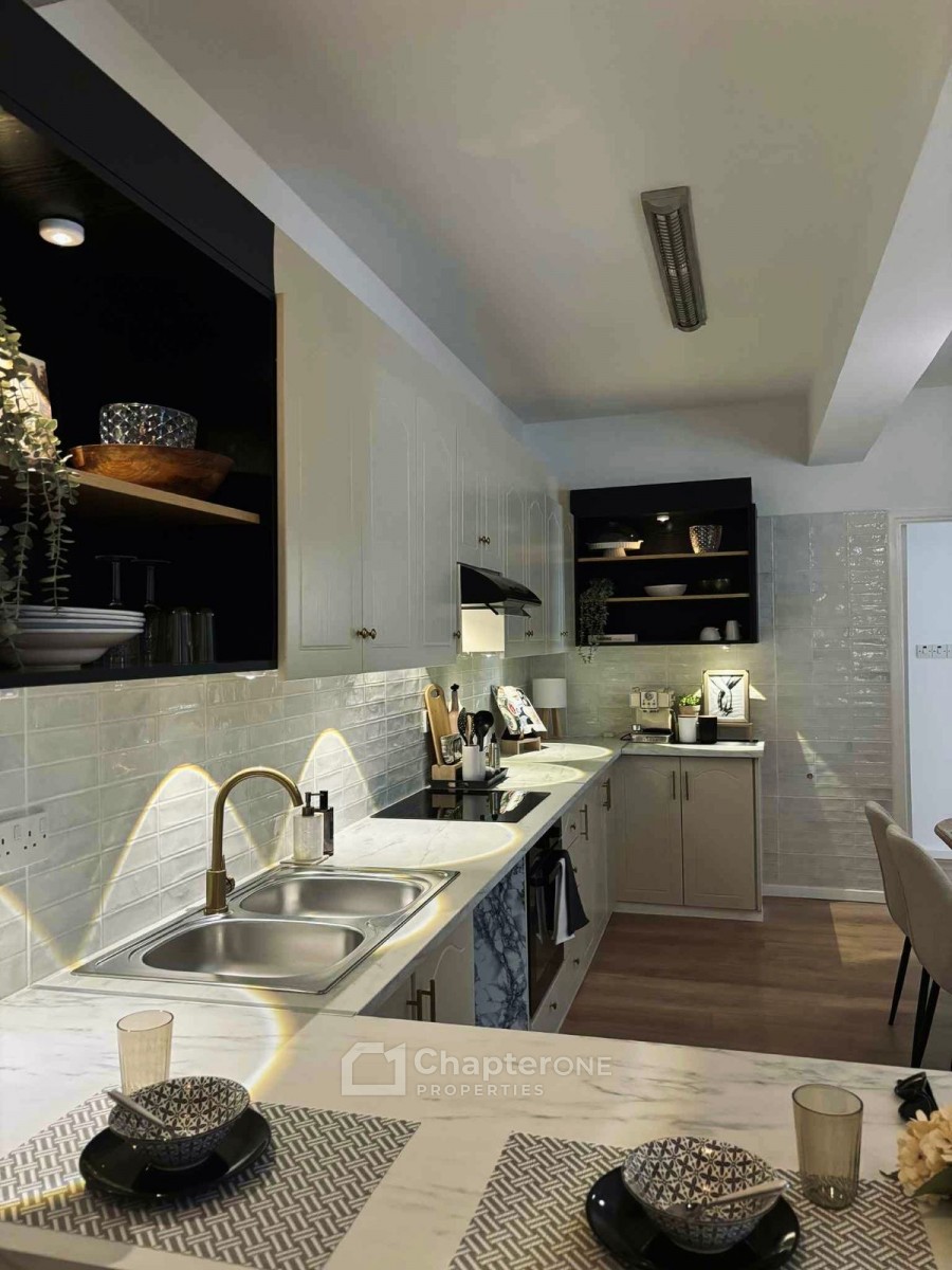 Apartment For Sale  in  Paphos Town