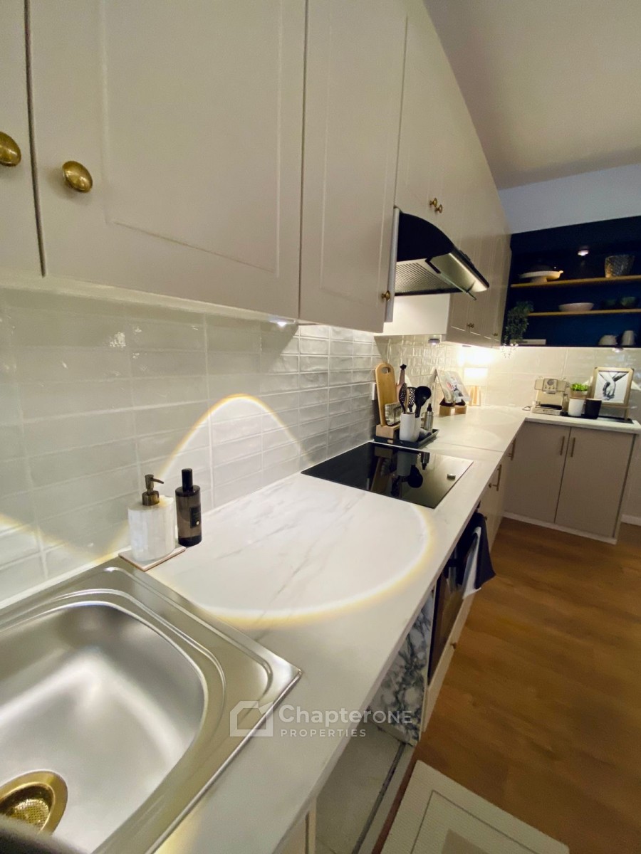 Apartment For Sale  in  Paphos Town