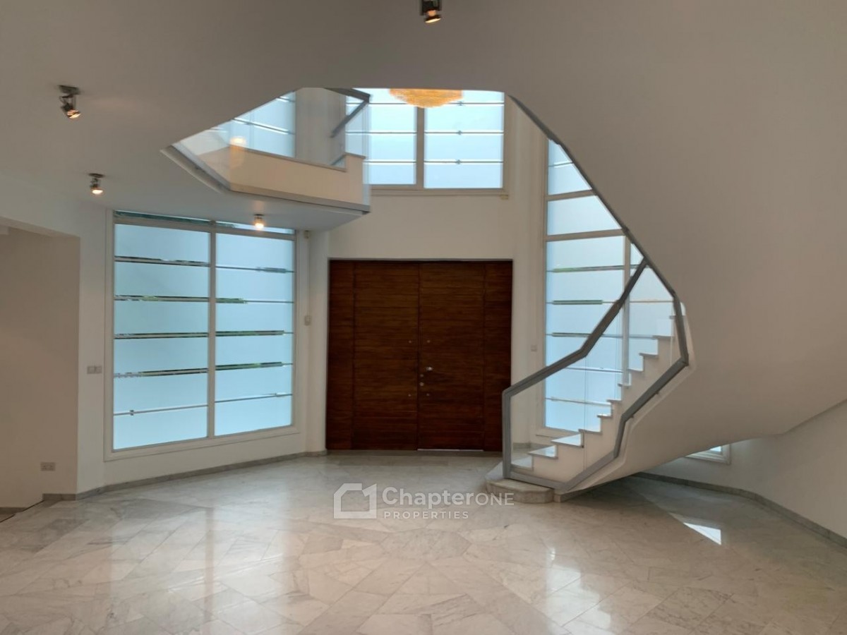 Detached Villa For Sale  in  Egkomi