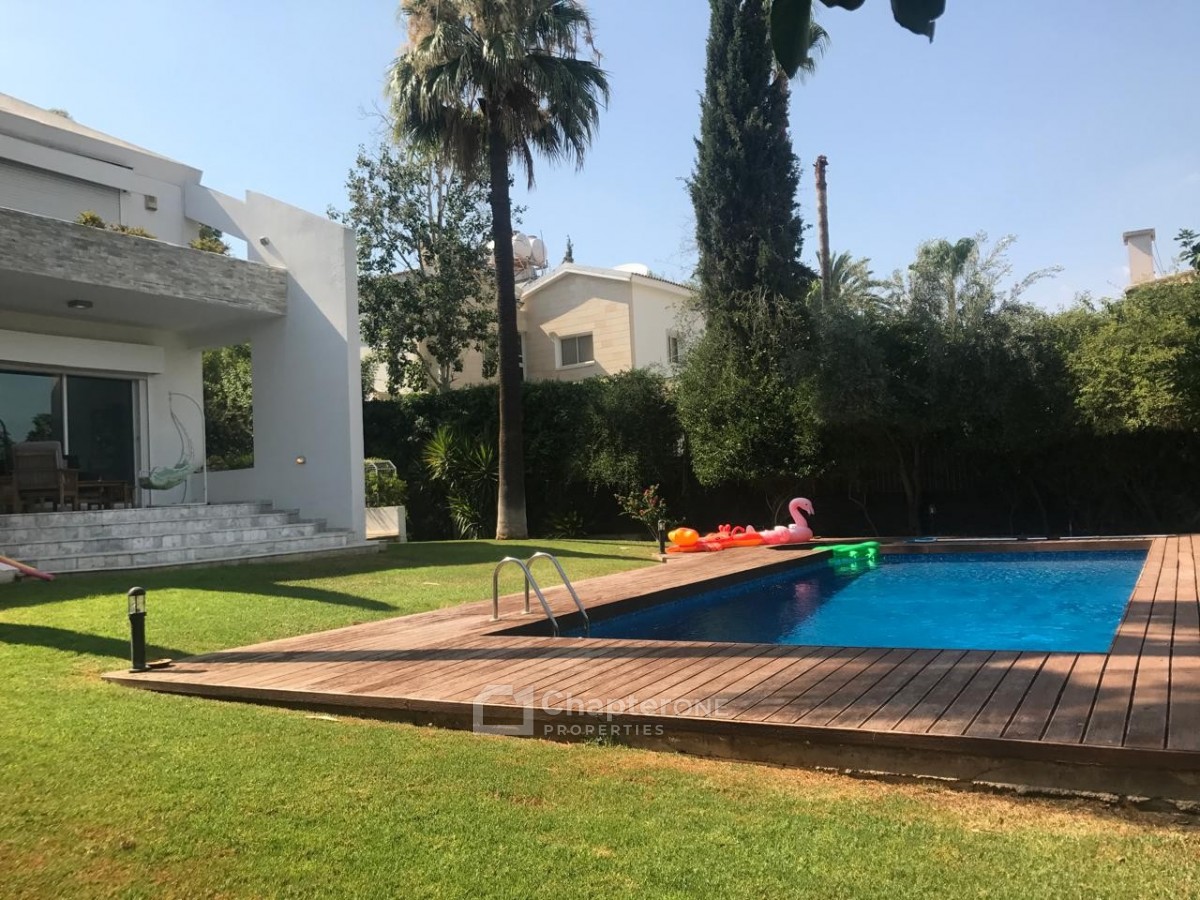 Detached Villa For Sale  in  Egkomi