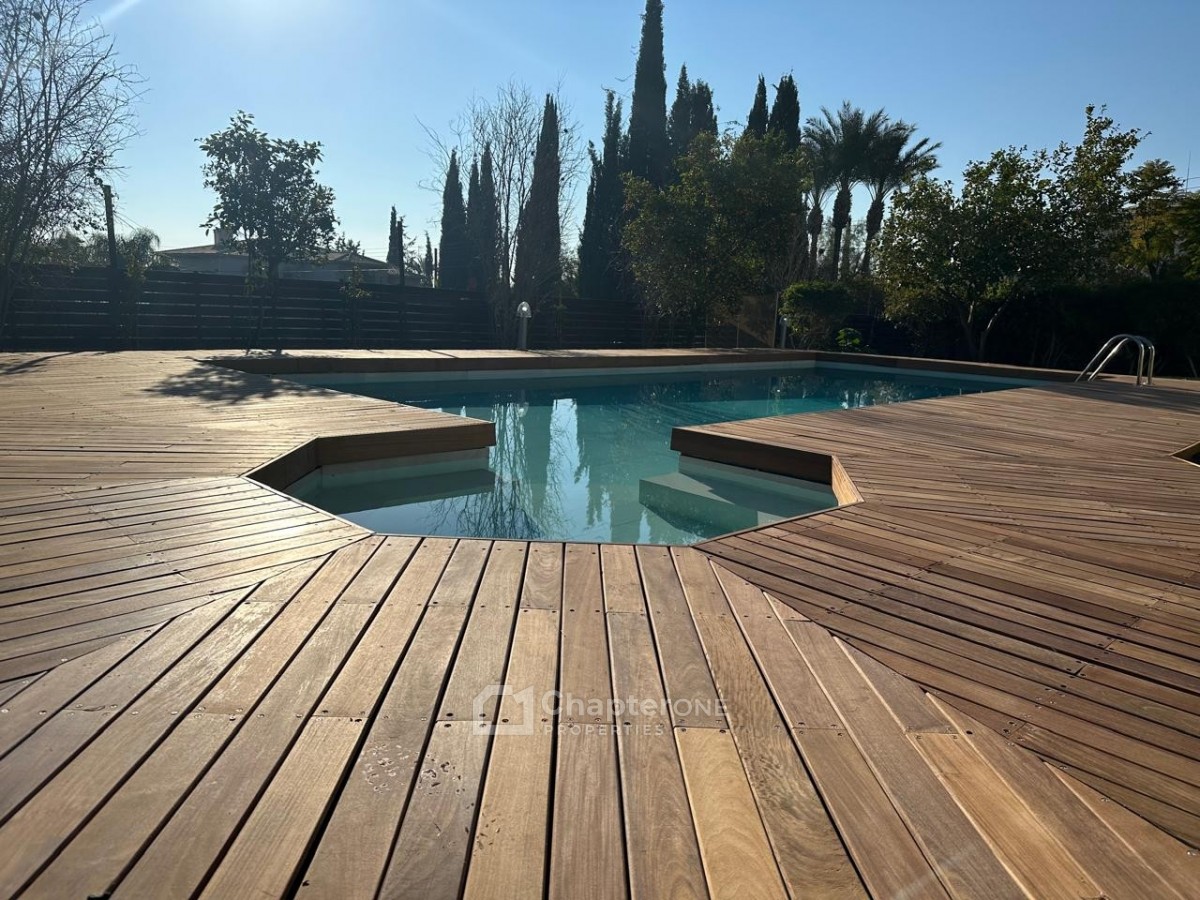 Detached Villa For Sale  in  Egkomi