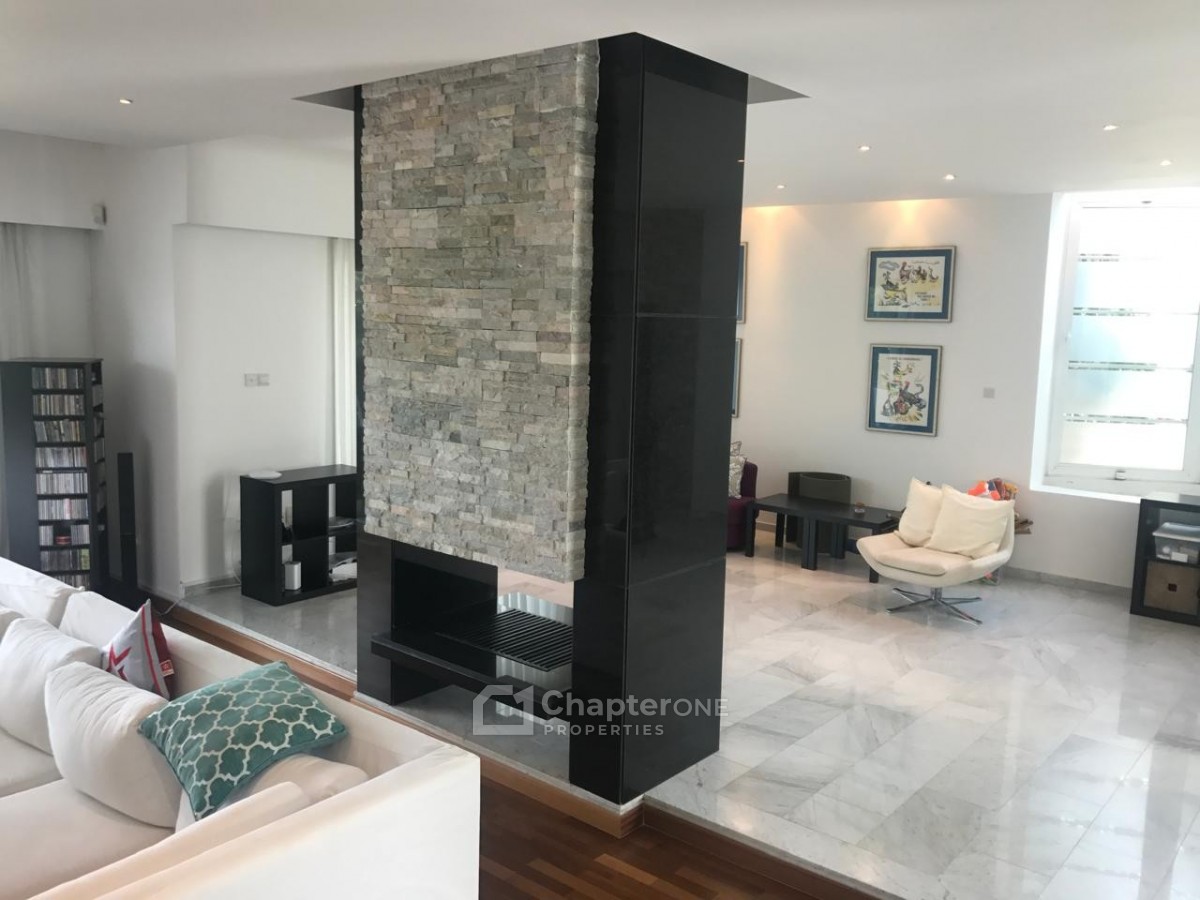 Detached Villa For Sale  in  Egkomi