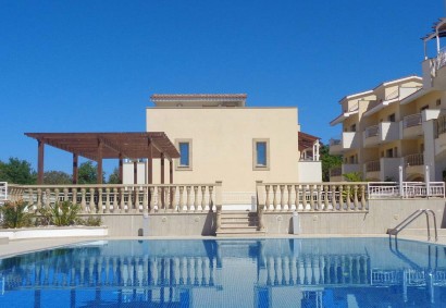 Paphos Town, Paphos Townhouse For Sale | C11788