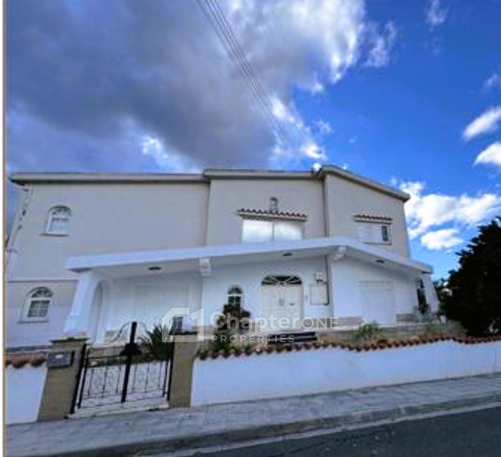 Detached Villa For Sale  in  Strovolos