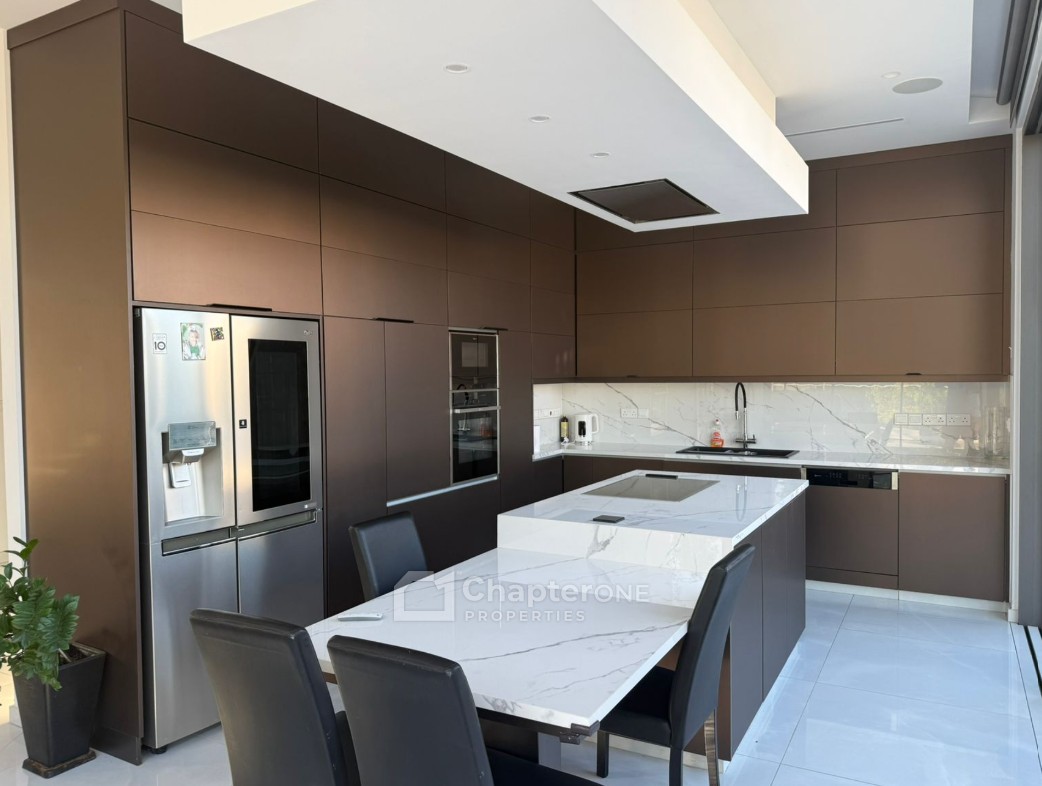 Detached Villa For Rent  in  Palouriotissa