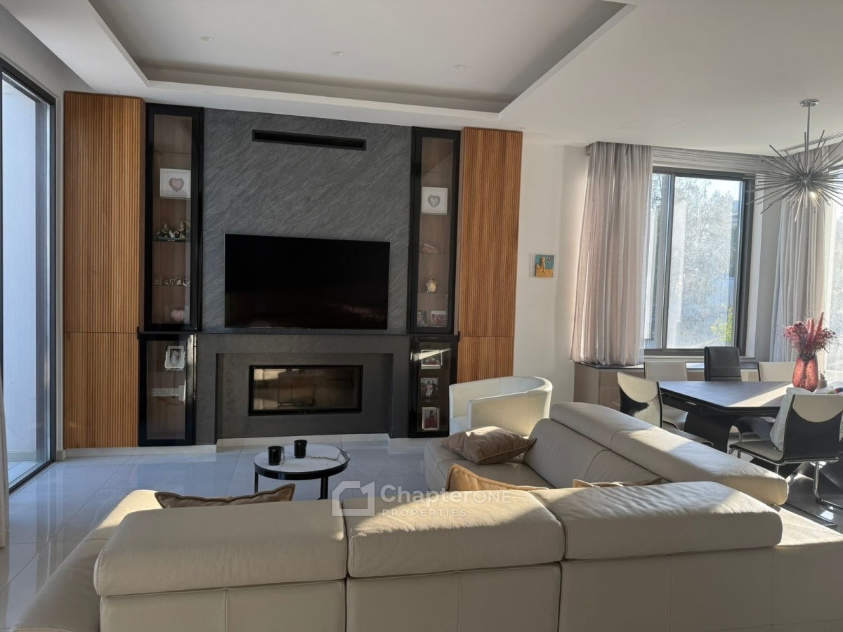 Detached Villa For Rent  in  Palouriotissa