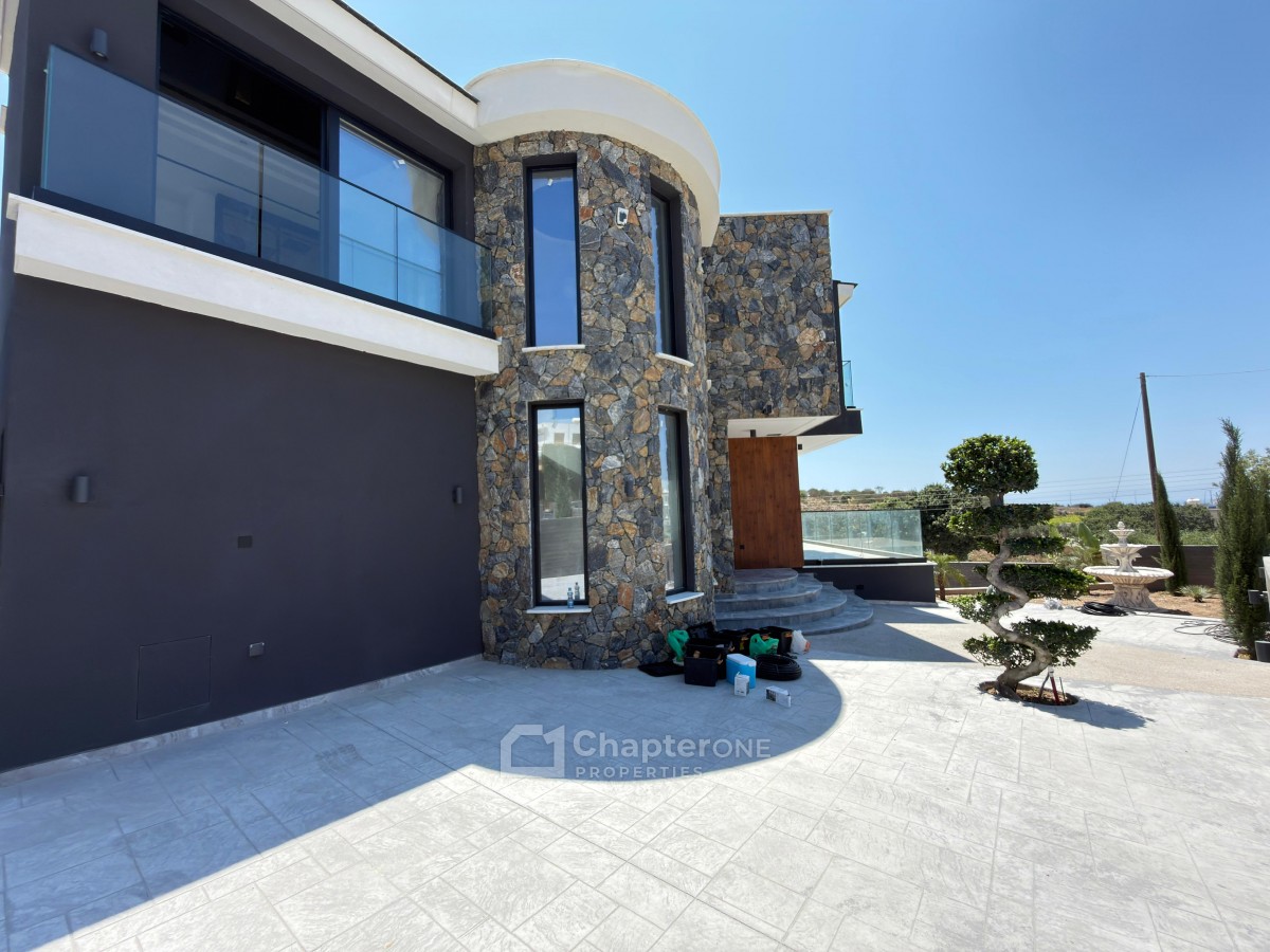 Detached Villa For Sale  in  Konia