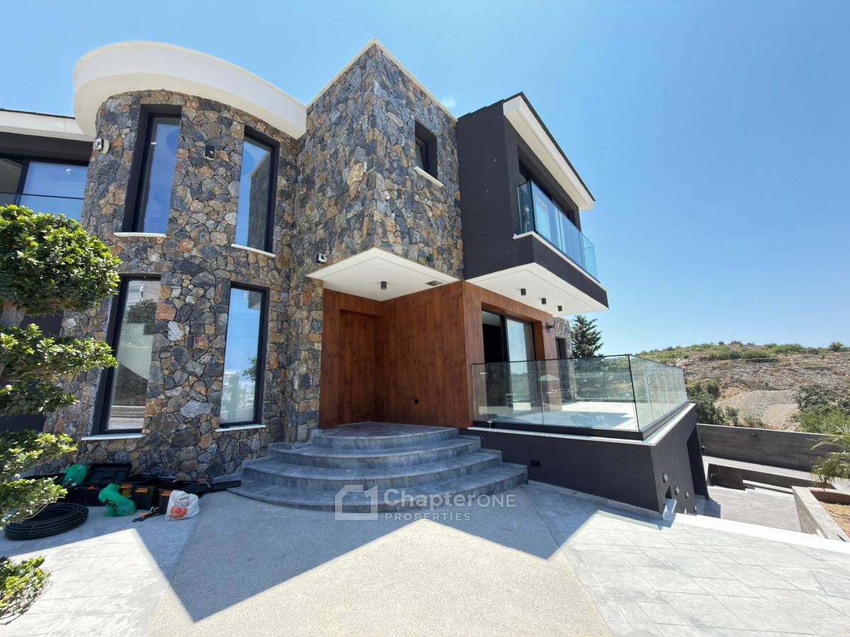 Detached Villa For Sale  in  Konia