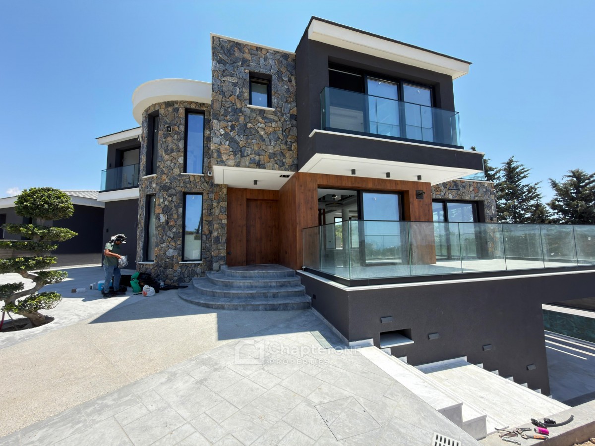 Detached Villa For Sale  in  Konia