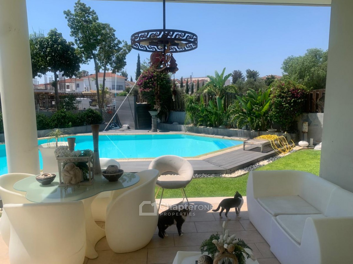Detached Villa For Rent  in  Egkomi