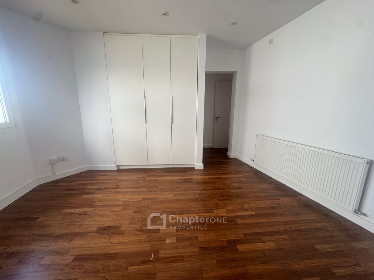Detached Villa For Sale  in  Egkomi