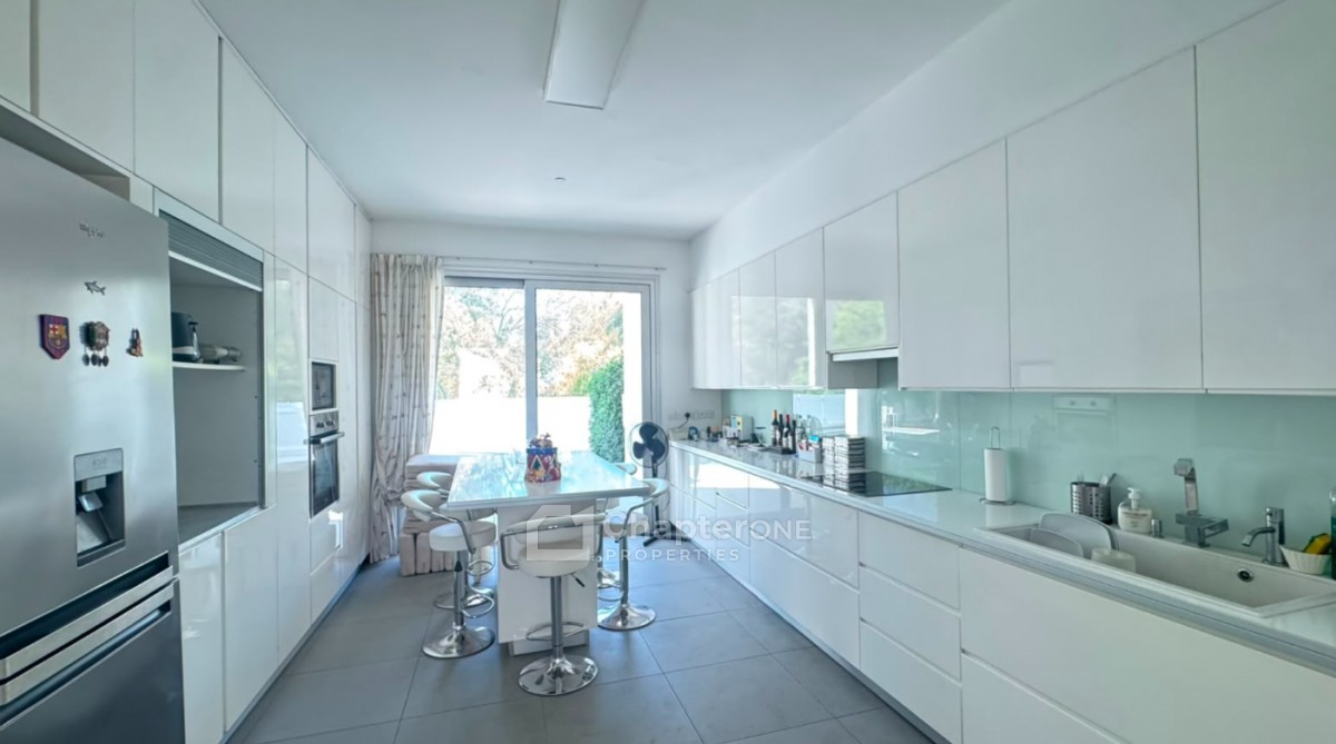 Detached Villa For Rent  in  Strovolos - Chryseleousa