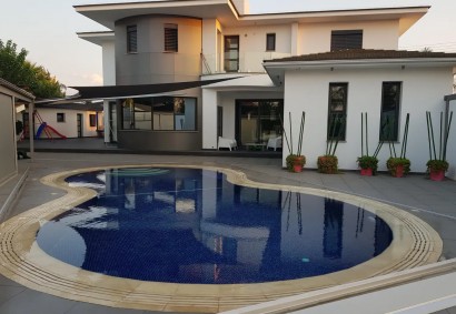 Kokkinotrimithia, Nicosia Detached Villa For Rent | C11932