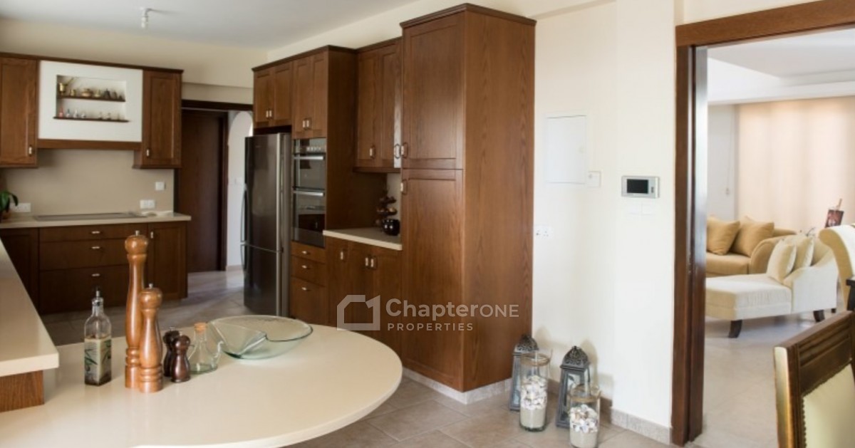 Detached Villa For Rent  in  Strovolos - Archangelos