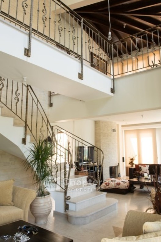 Detached Villa For Rent  in  Strovolos - Archangelos