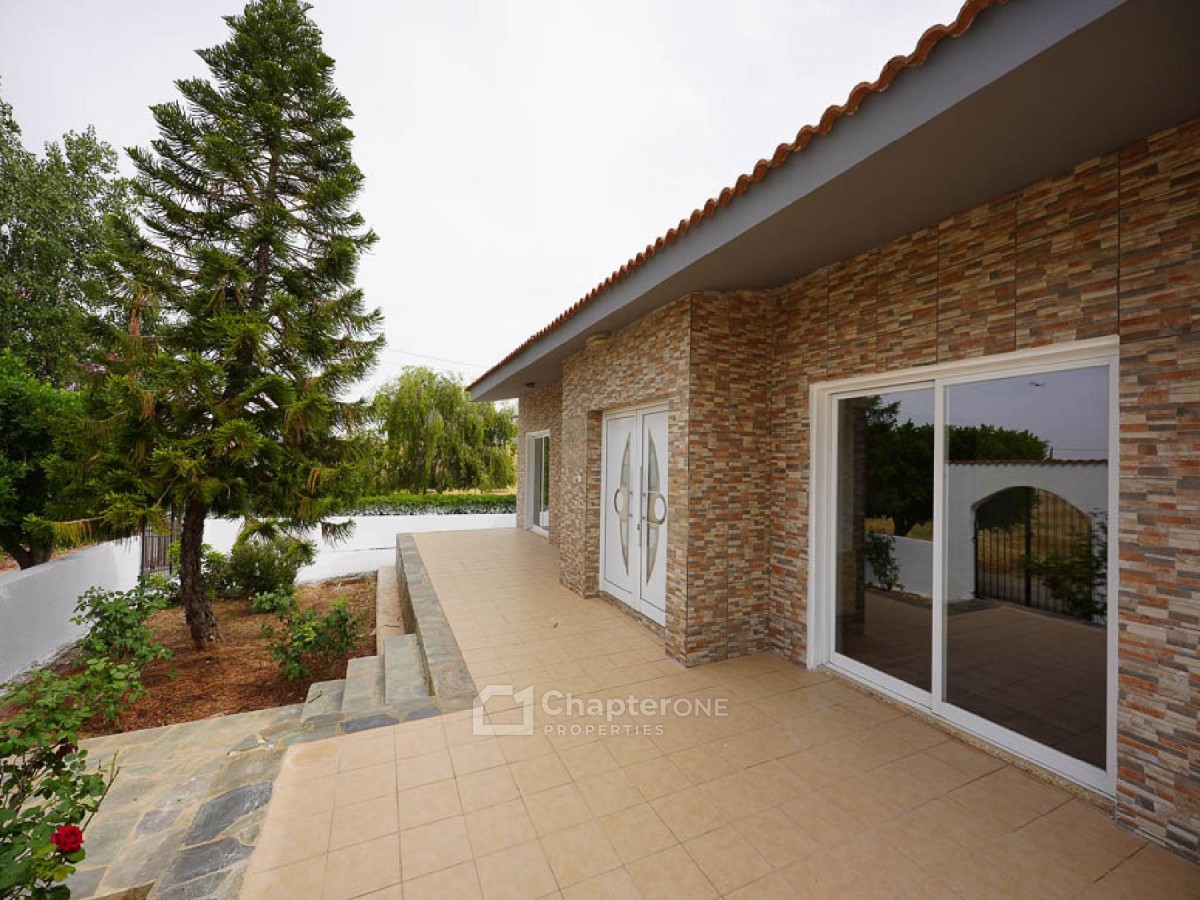 Detached Villa For Sale  in  Select Location