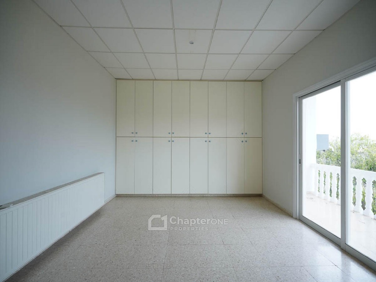 Detached Villa For Sale  in  Select Location