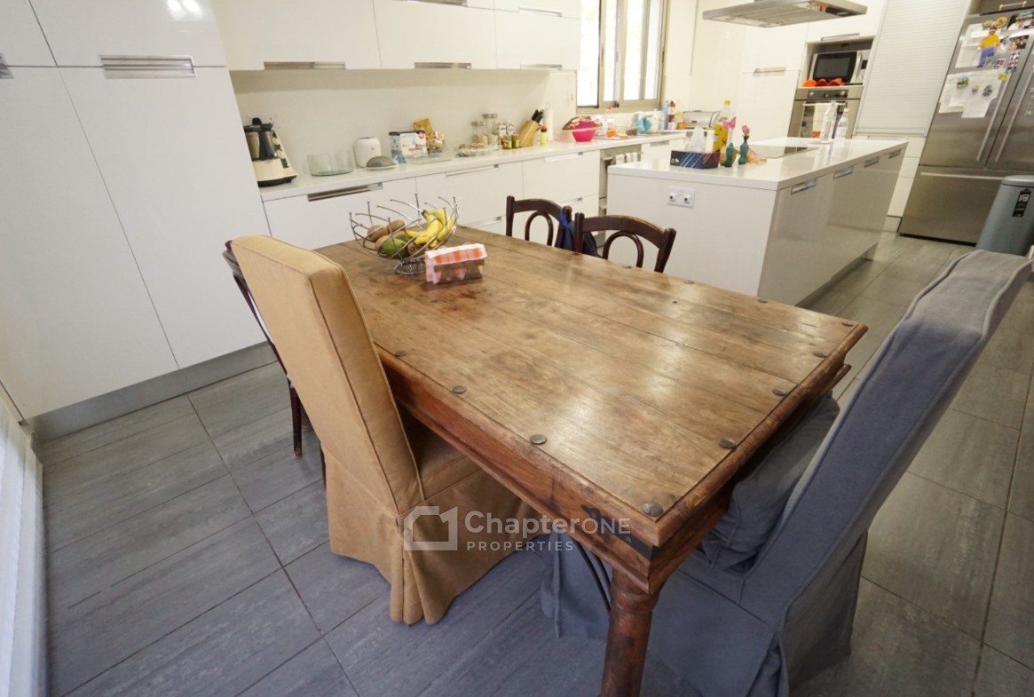 Detached Villa For Rent  in  Strovolos - Archangelos