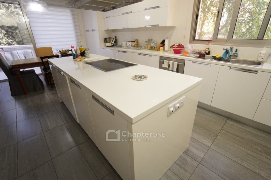 Detached Villa For Rent  in  Strovolos - Archangelos