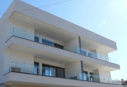 Egkomi - Makedonitissa, Nicosia Apartment For Sale | C12007