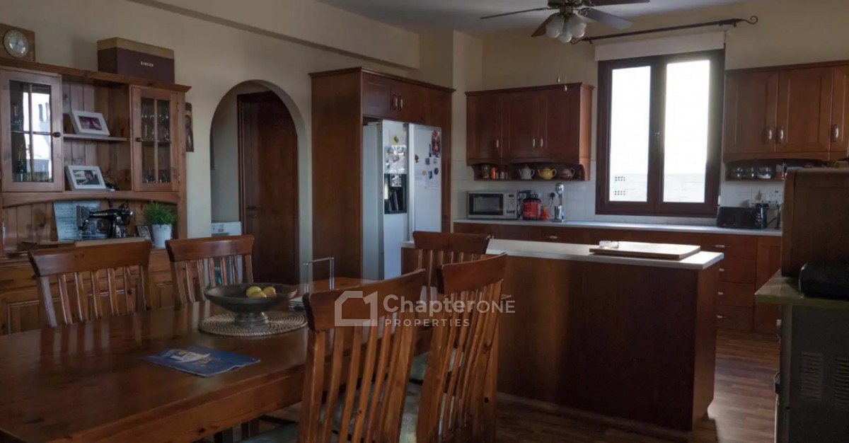 Detached Villa For Sale  in  Lakatameia - Anthoupolis