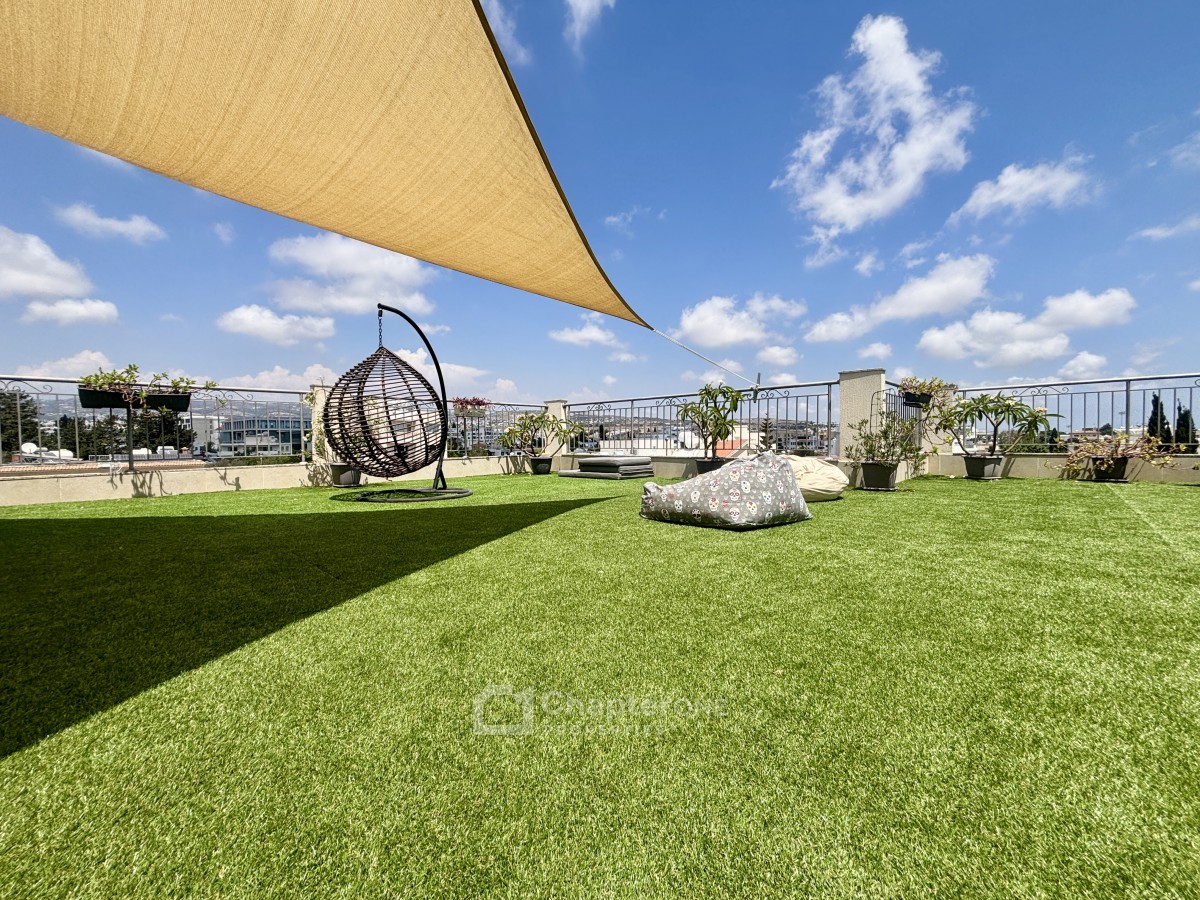 Penthouse For Sale  in  Paphos Town