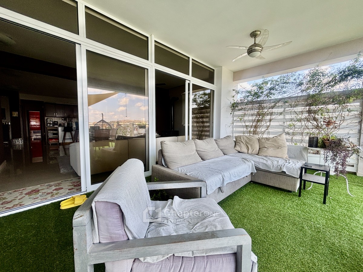 Penthouse For Sale  in  Paphos Town