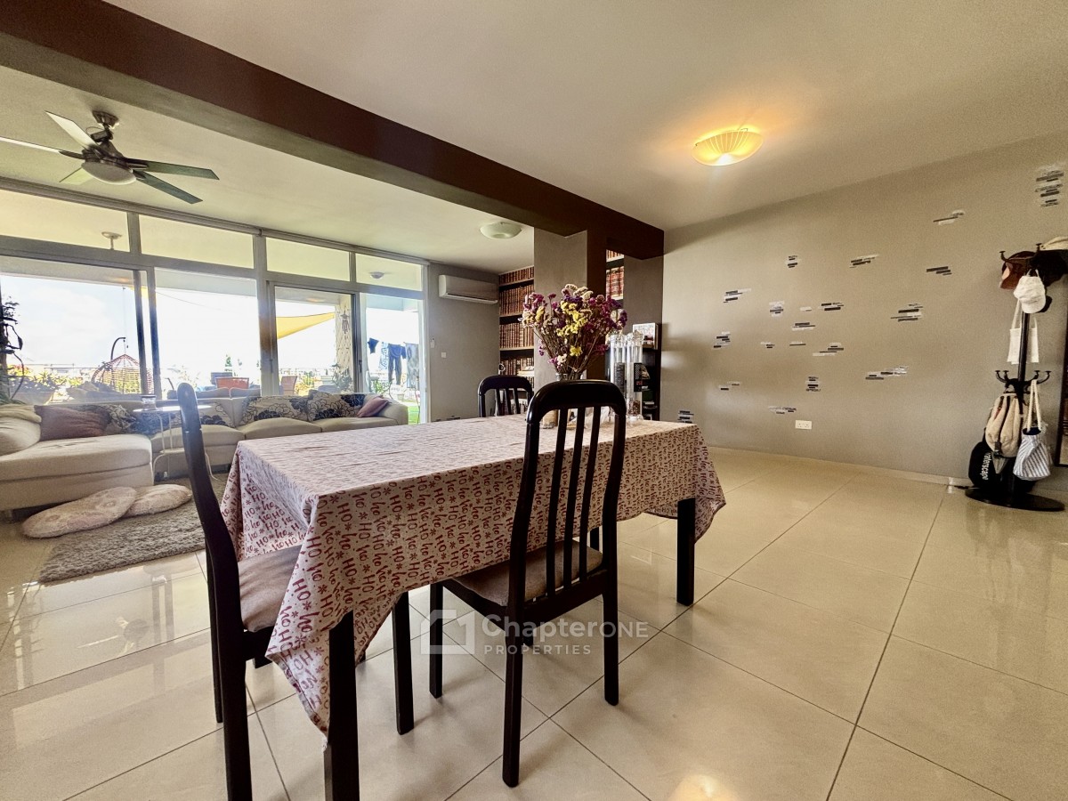 Penthouse For Sale  in  Paphos Town