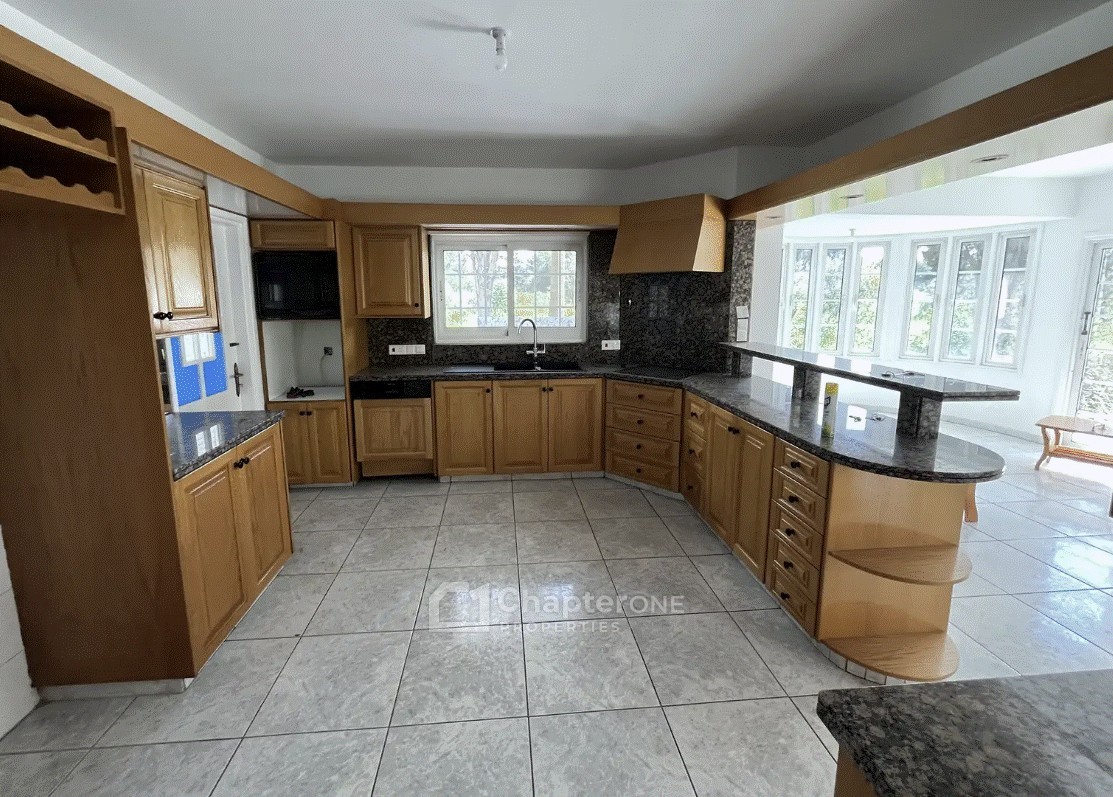 Detached Villa For Sale  in  Strovolos - Archangelos