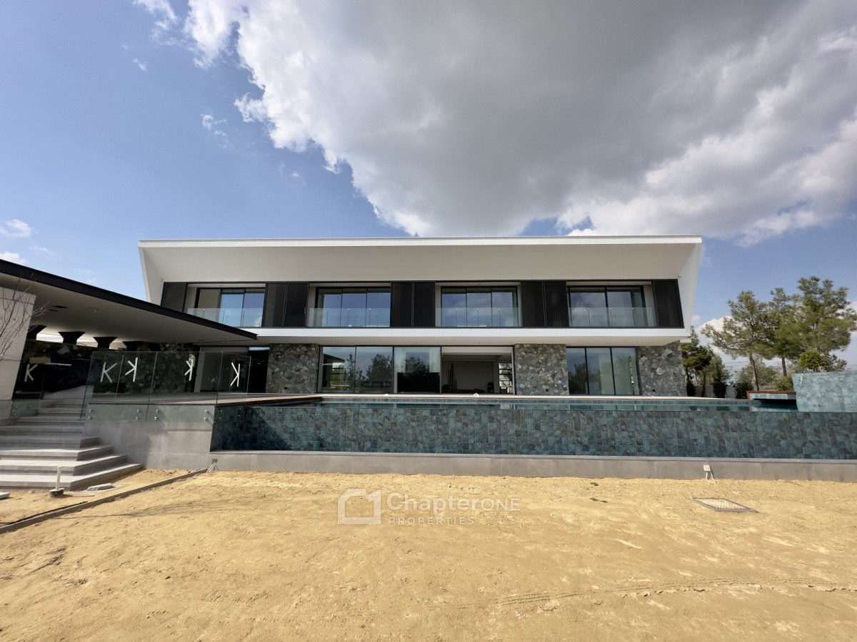 Detached Villa For Sale  in  Geri