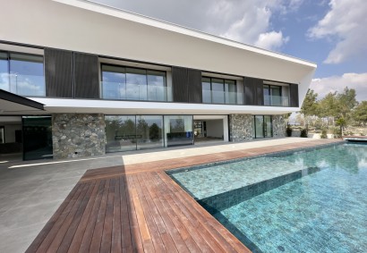 Geri, Nicosia Detached Villa For Rent | C12072