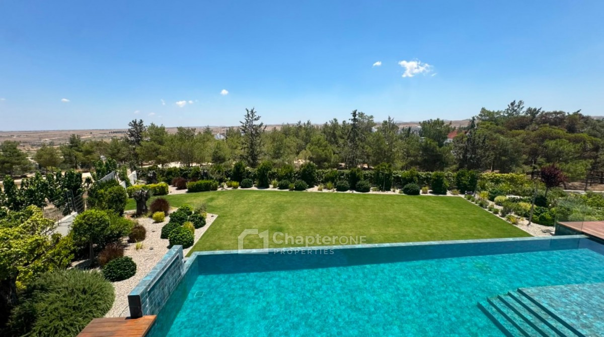 Detached Villa For Sale  in  Geri